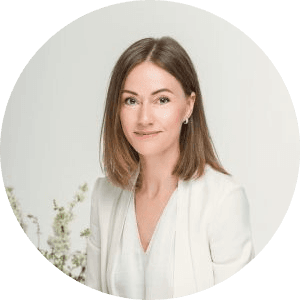 ABOUT ELENA KOMER, LICENSED PERMANENT MAKEUP ARTIST